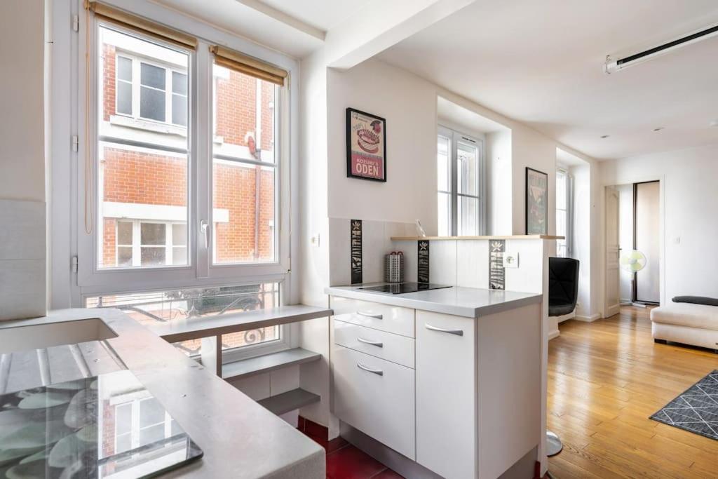 Appartamento Beautiful In Trendy 11th Parigi